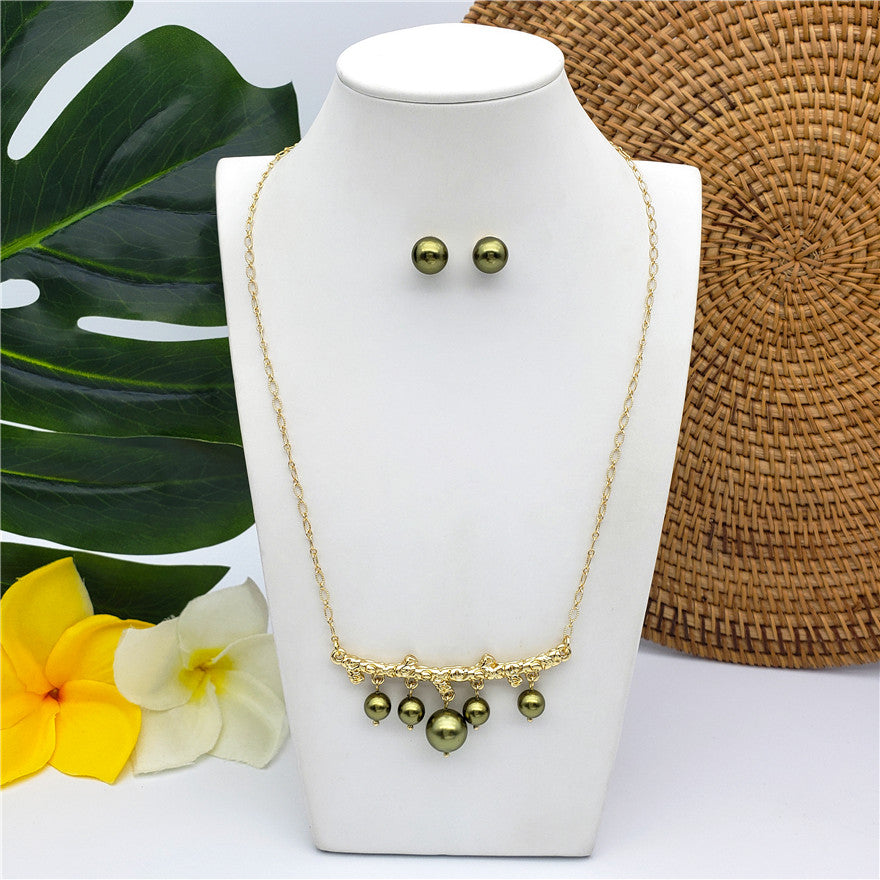 Set Of Pearl Stud Earrings And Carved Branch Of Pearls Necklace In Different Colors