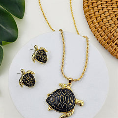 Set Of Hawaiian Turtle With Black Shell Earrings And Necklace