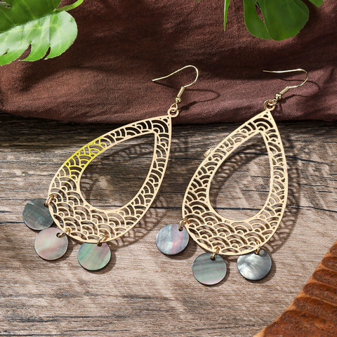 Carved Waves Double Teardrop Earrings Sustained With Triple Black Lip Shell Rounds