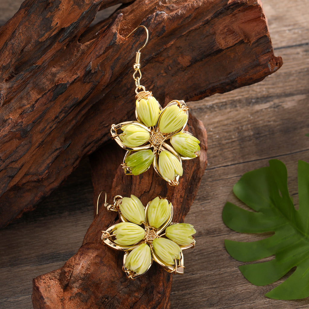 Hawaiian Flower Earrings With Pikake Flower Beads In 4 Different Colors