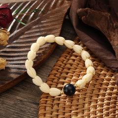 Hawaiian Pikake Flower Beads Bracelet With Golden Beads And A Pearl In Different Colors