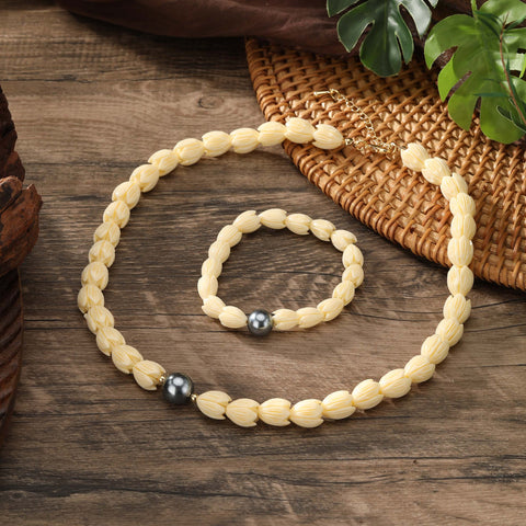 Set Of Hawaiian Ivory Color Pikake Flower Beads Bracelet And Necklace With A Petrol Pearl