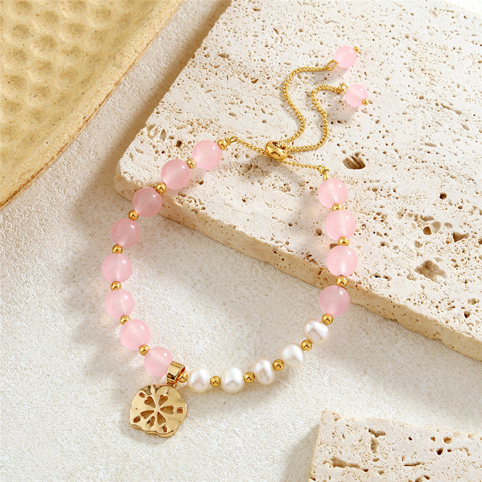 Bracelet With Beads & Pearls In Different Hawaiian Charms