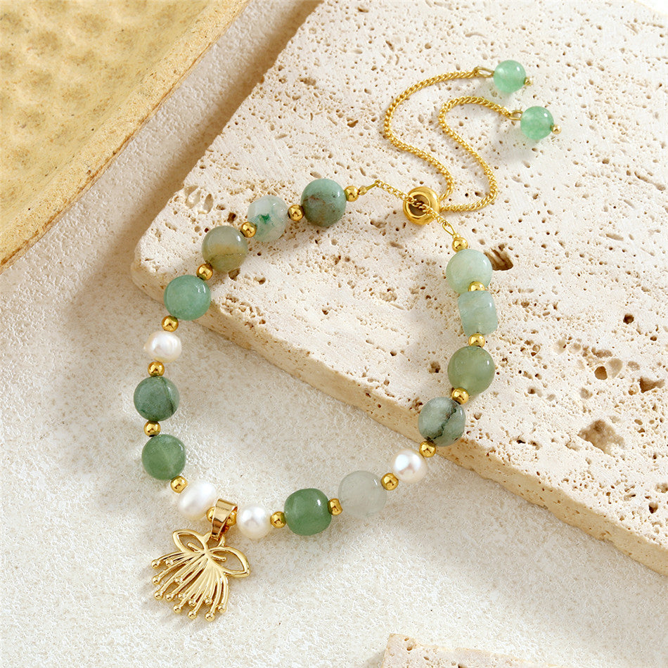 Green Gemstones & Pearls Bracelet With Light Silver Pearls And Golden Beads In Different Hawaiian Charms