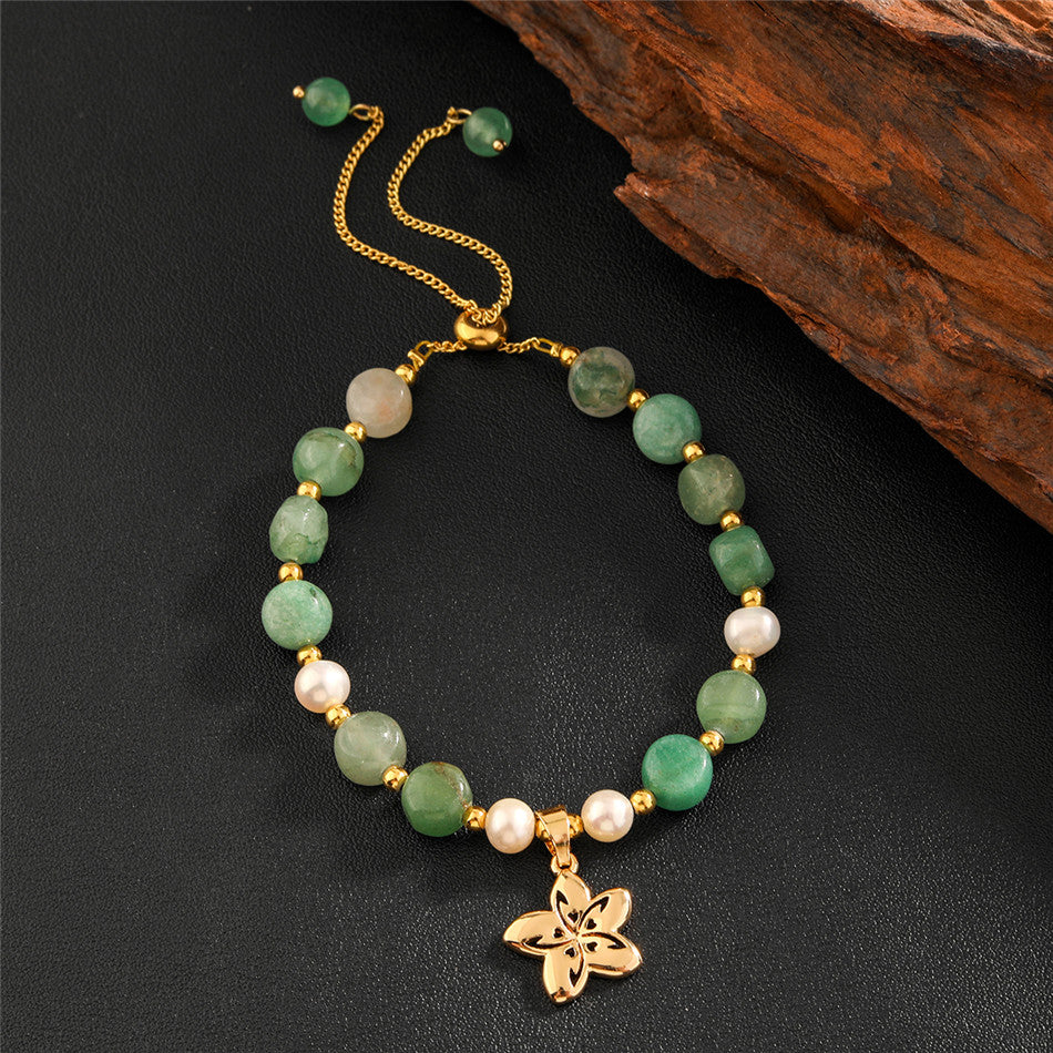 Green Gemstones & Pearls Bracelet With Light Silver Pearls And Golden Beads In Different Hawaiian Charms