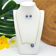 Set Of Pearl Stud Earrings And White Zircons Wavy Line Necklace With Pearl In Different Colors