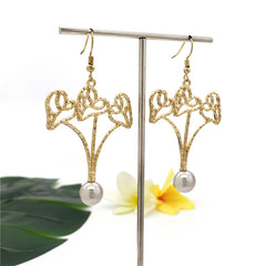 Triple Beating Heart Earrings Sustained With An Ivory Color Pikake Flower Bead Or A Pearl In Different Colors