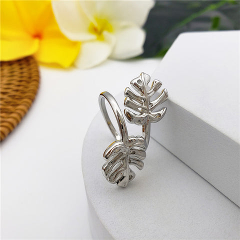 Hawaiian Monstera Leaf Ring