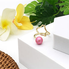 Wavy Ring With A Pearl In Different Styles And Colors