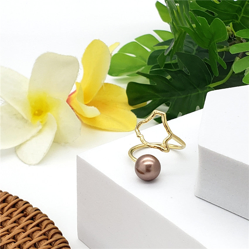 Wavy Ring With A Pearl In Different Styles And Colors