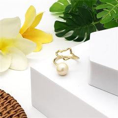 Wavy Ring With A Pearl In Different Styles And Colors