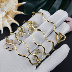 Wavy Bracelet With A Pearl & Charm In Different Styles And Colors