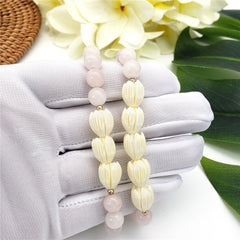 Hawaiian Bracelets In Different Colors With Golden And Ivory Color Beads