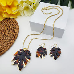 Set Of Tortoise Shell Earrings And Necklace In Different Styles