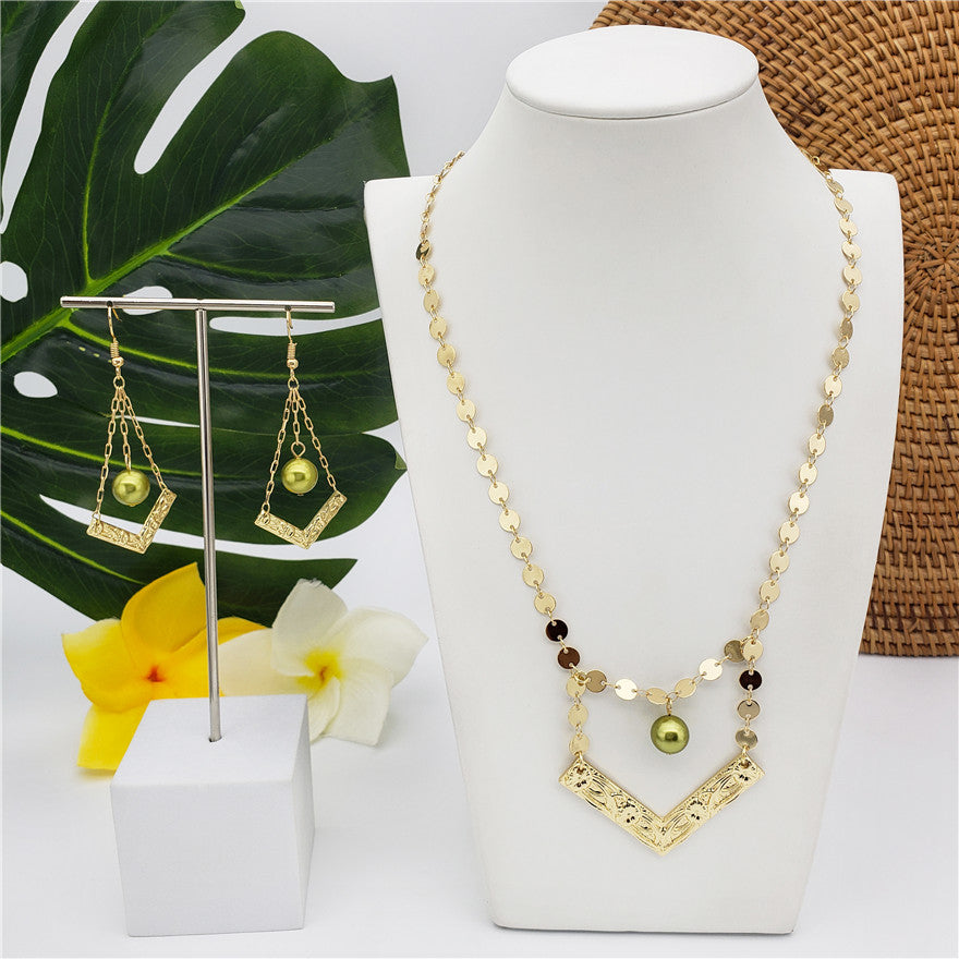 Set Of Lantern Earrings And Necklace Sustained With A Pearl In Different Colors