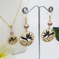 Set Of Lotus Flower & Leaves Wheel Earrings And Necklace Sustained With A Pearl In Different Colors