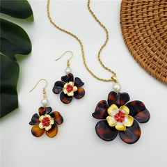 Set Of Tortoise Shell Earrings And Necklace In Different Styles