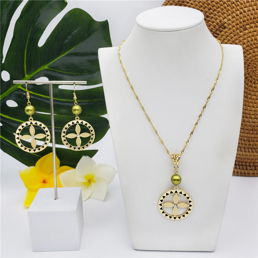 Set Of Flower Wheel With White Zircon Earrings And Necklace Sustained With A Pearl In 2 Different Colors