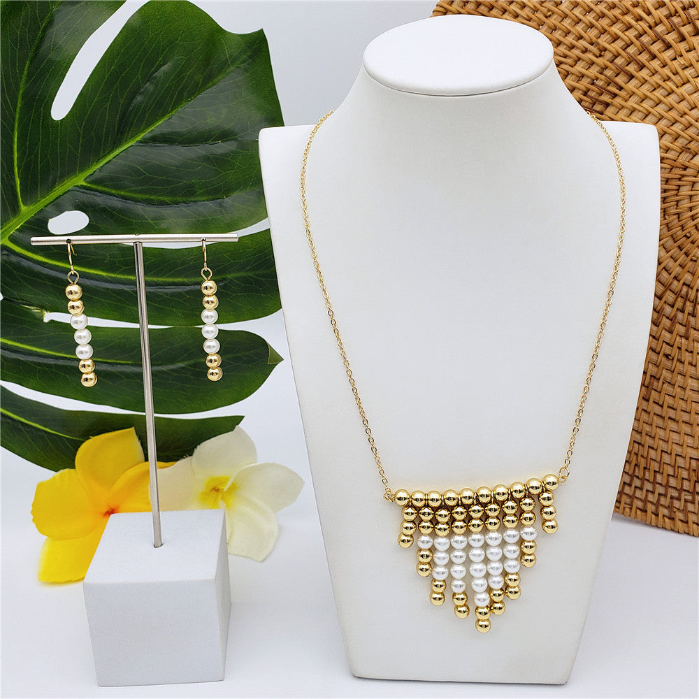 Set Of Hawaiian Earrings And Necklace With Golden Beads Centered With Beads In Different Colors