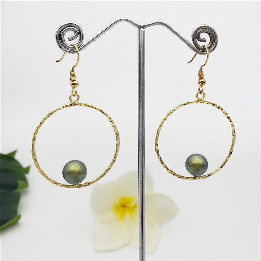 Circle Egg Hoop Hook Earrings With A Pearl In Different Colors