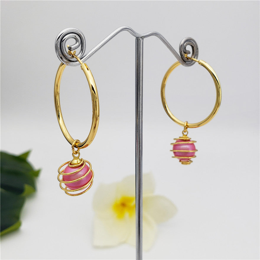 Hoop Circle Earrings Sustained With A Lightbulb Pearl In Different Colors