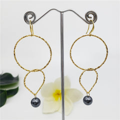 Circle And Teardrop Earrings Sustained With A Petrol Pearl