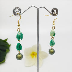 Earrings With Pikake Flower Beads And A Pearl In Different Colors