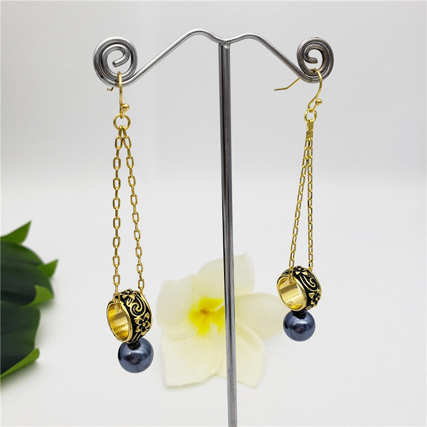 Small Round Chain Earrings With Carved Flowers & Waves And A Petrol Pearl