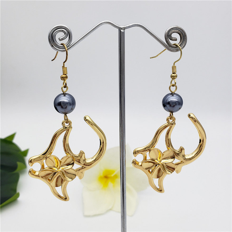 Hawaiian Sea Robin Fish And Plumeria Flower Earrings Sustained With A Petrol Pearl