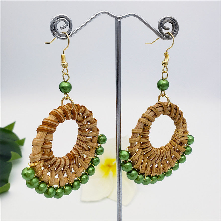 Woven Rattan Earrings Sustained With Pearls In Different Colors