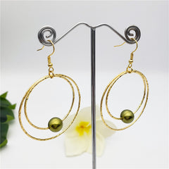 Double Moon Earrings With A Pearl In Different Colors