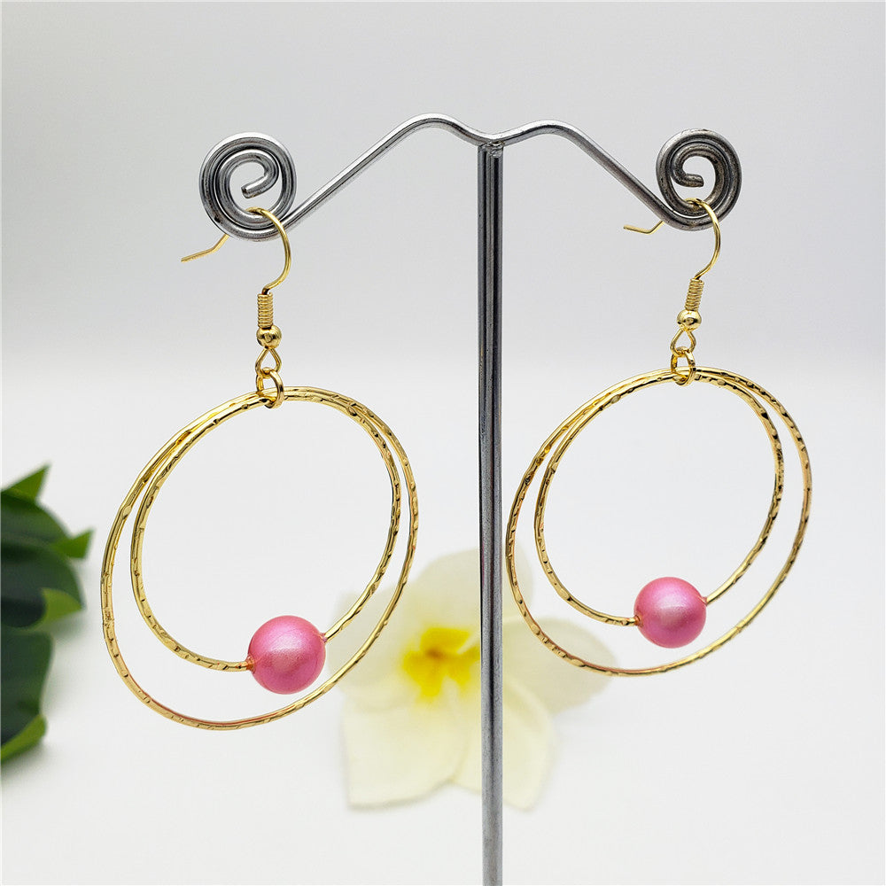 Double Moon Earrings With A Pearl In Different Colors