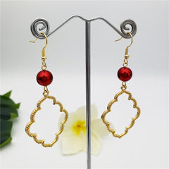 Cloud Earrings Sustained With A Pearl In 2 Different Colors