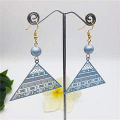 Carved Pyramid Earrings Sustained With A Pearl In Different Colors