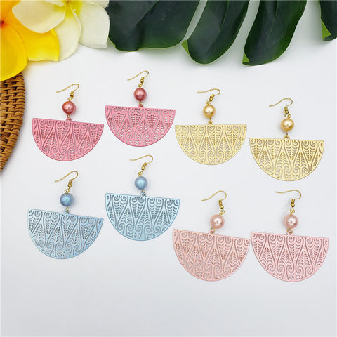 Carved Umbrella Earrings Sustained With A Pearl In Different Colors