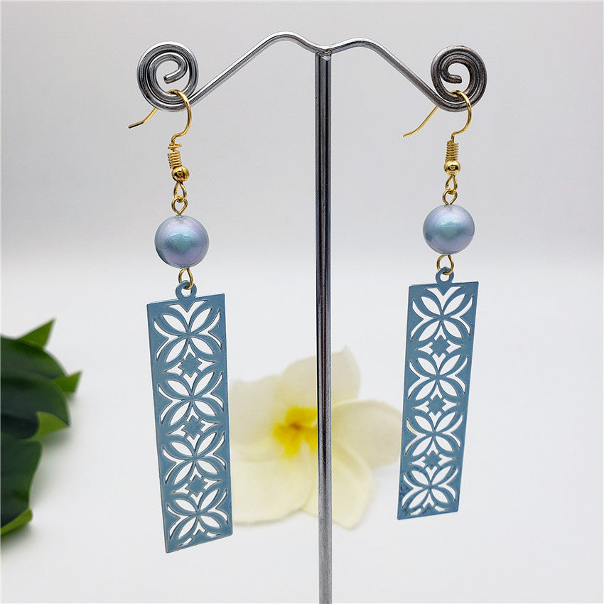 Hawaiian Botanical Carved Rectangle Earrings Sustained With A Pearl in Different Colors