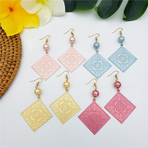 Square Shaped Carved Flowers & Leaves Hawaiian Earrings Sustained With A Pearl