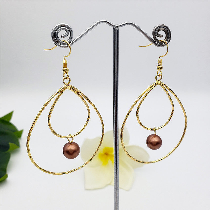 Double Teardrop Earrings With A Pearl In Different Colors