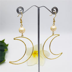 Crescent Moon Earrings Sustained With A Pearl In Different Colors