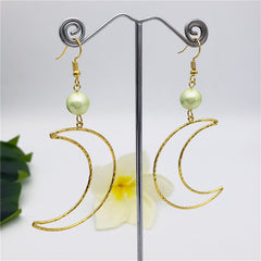 Crescent Moon Earrings Sustained With A Pearl In Different Colors