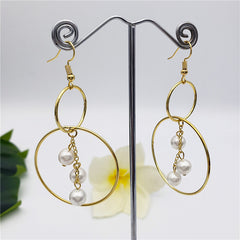 Double Round Hook Earrings With Chain Of Pearls In Different Colors