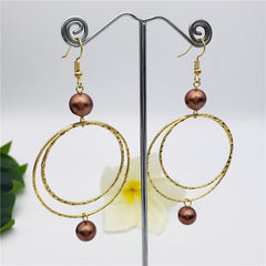 Double Moon Earrings With 2 Pearls In Different Colors