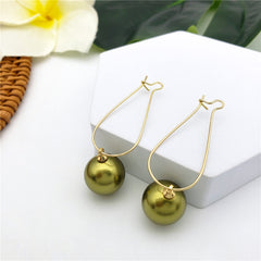 Egg Hoop Earrings With A Pearl In Different Colors