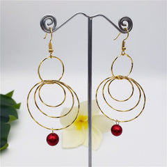 Circles Drop Earrings Sustained With A Pearl In Different Colors