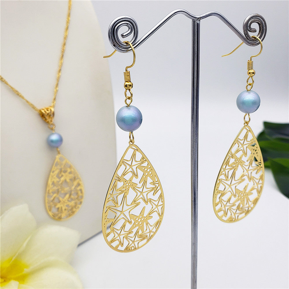 Set Of Carved Starfish Teardrop Earrings And Necklace Sustained With A Pearl In Different Colors