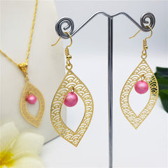 Set Of Carved Waves Double Leaves Earrings And Necklace Sustained With A Pearl In Different Colors